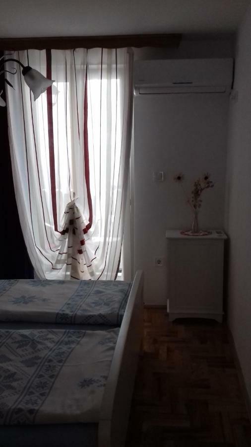 Apartmani Luja Novi Vinodolski Exterior foto