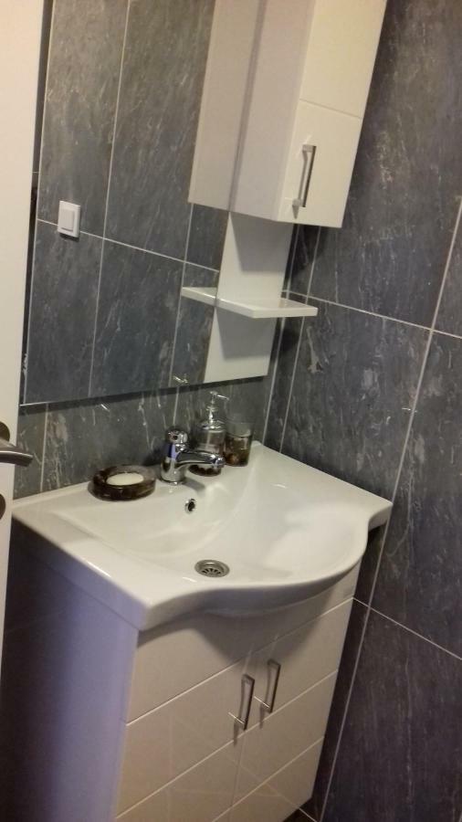 Apartmani Luja Novi Vinodolski Exterior foto